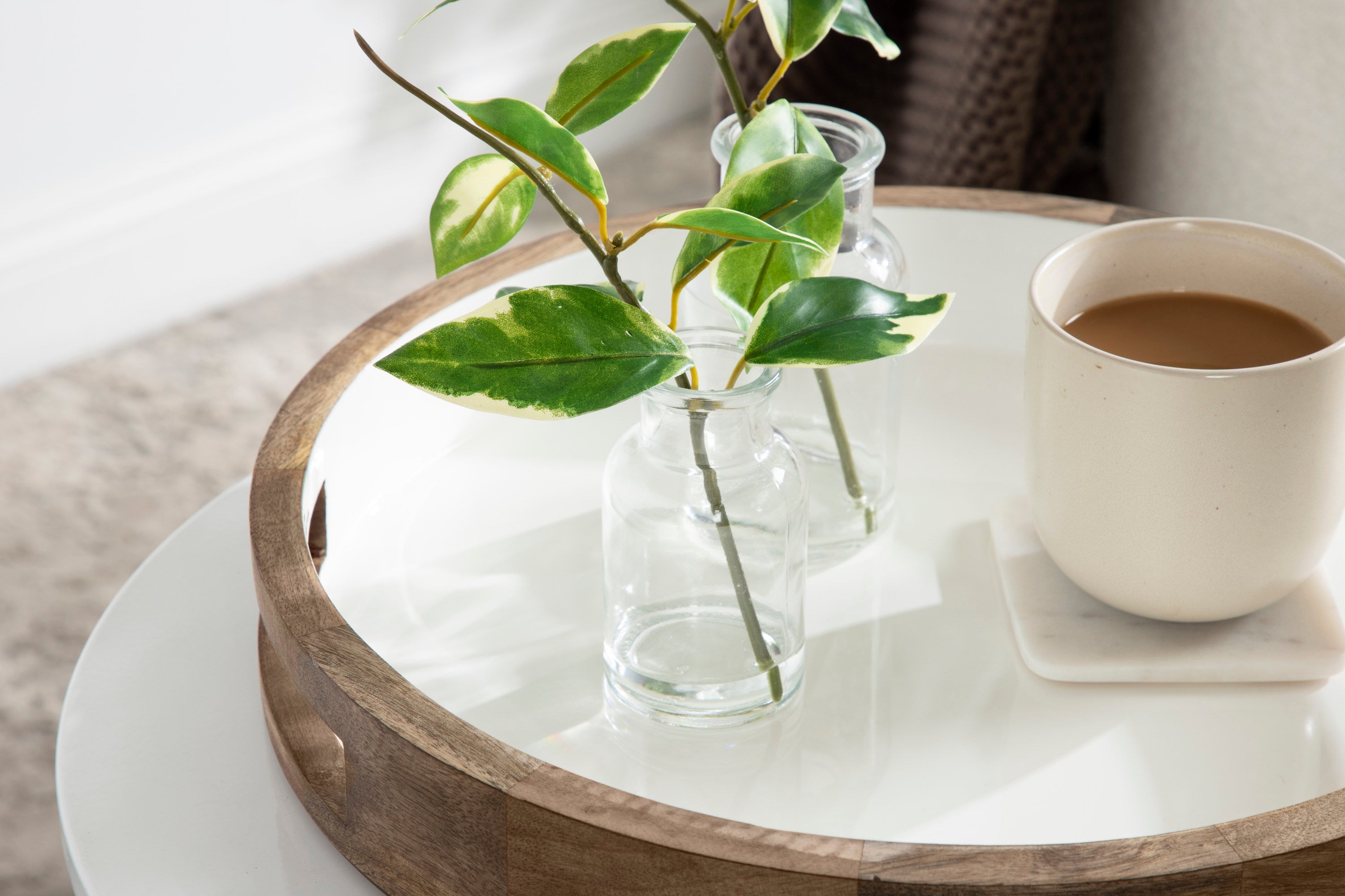 Kate and Laurel Ehrens Round Decorative Wood Tray